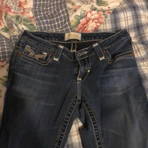 Lightly warn - Picture 2 of 2